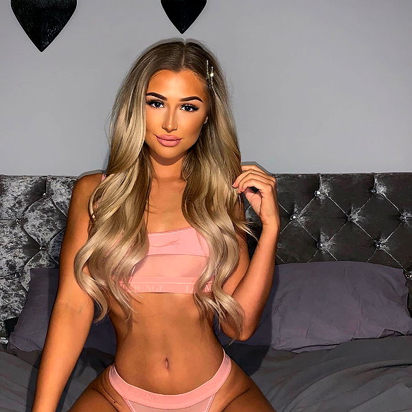 callieebullough instagram image archive image