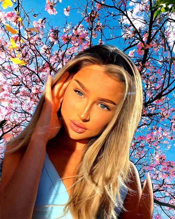 callieebullough instagram image archive image