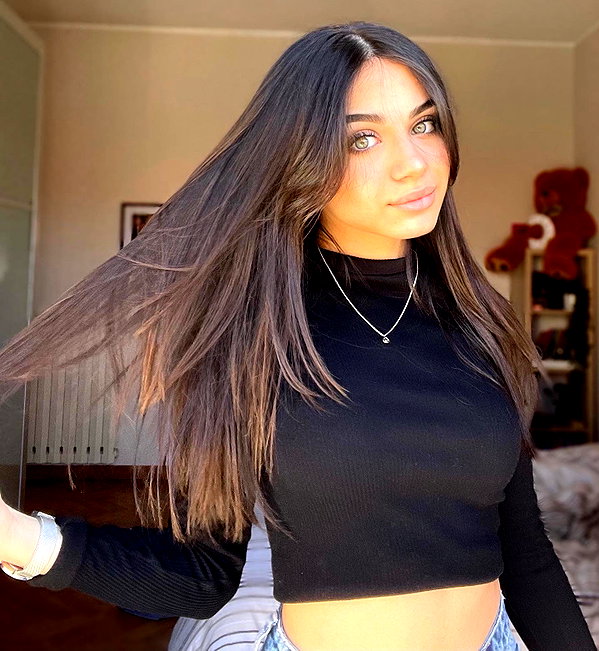 carla.famulari instagram image archive image