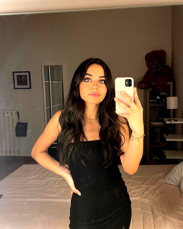 carla.famulari instagram image archive image
