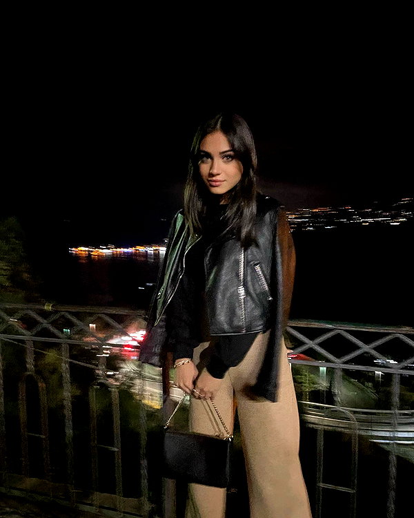 carla.famulari instagram image archive image