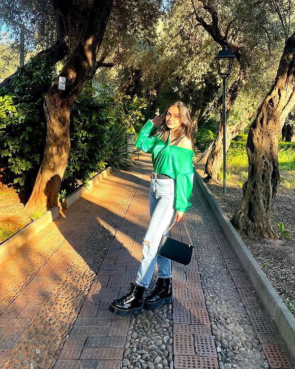 carla.famulari instagram image archive image