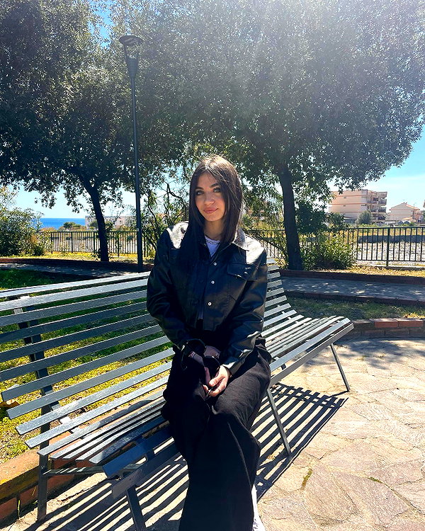 carla.famulari instagram image archive image