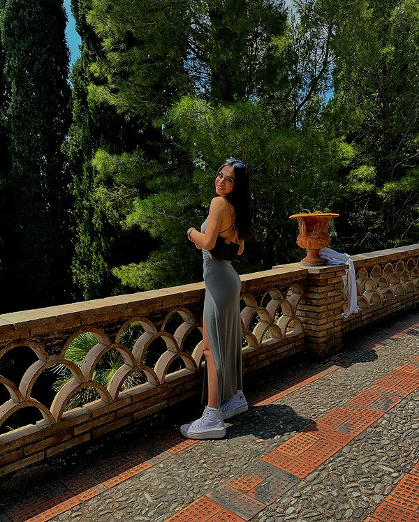 carla.famulari instagram image archive image