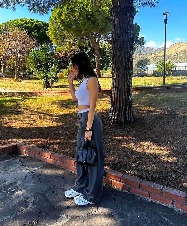 carla.famulari instagram image archive image