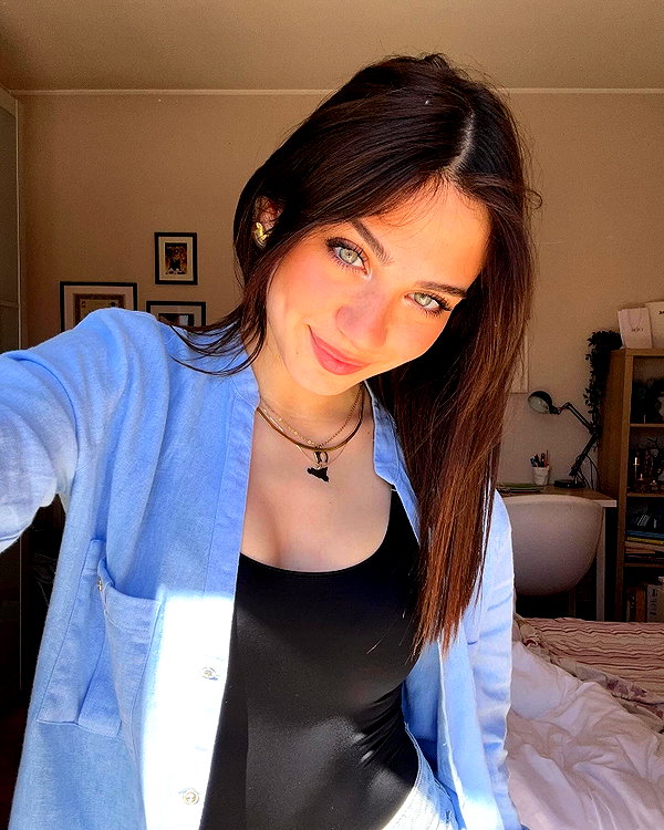 carla.famulari instagram image archive image
