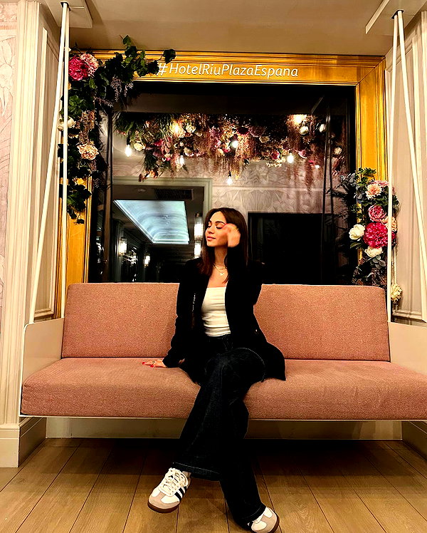 carla.famulari instagram image archive image
