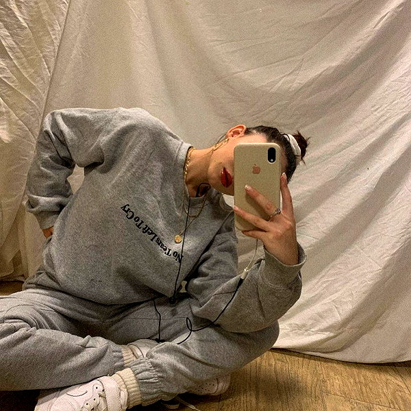 carmellevi instagram image archive image