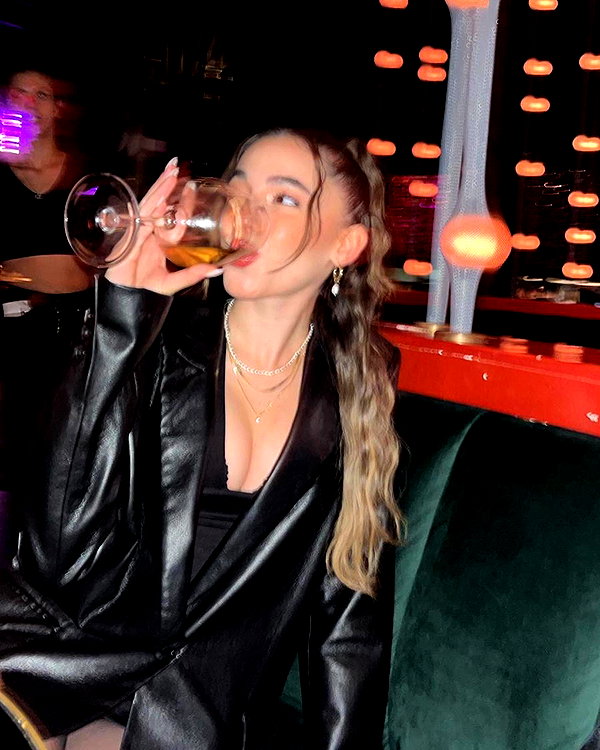 carmellevi instagram image archive image