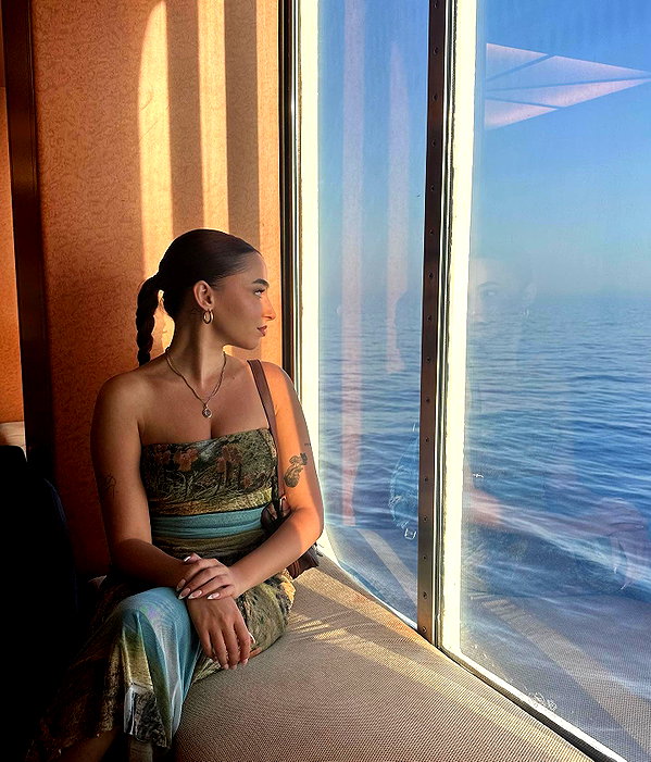 carmellevi instagram image archive image