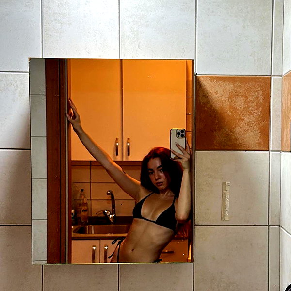 carmellevi carmellevi archive image