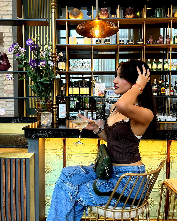 carmelllli instagram image archive image