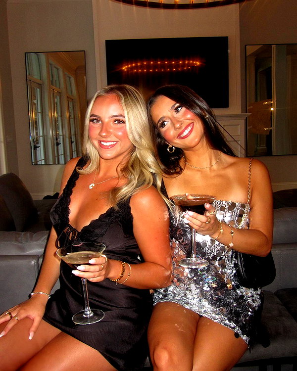 cassie.aguiar instagram image archive image