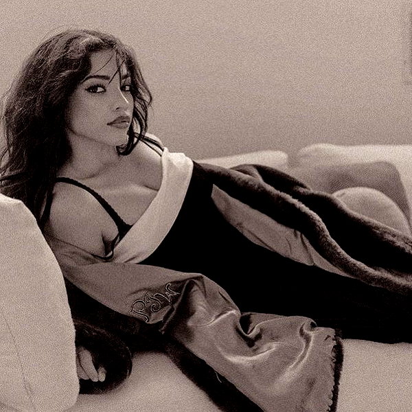 celecia instagram image archive image