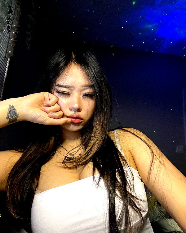 cellow111 instagram image archive image