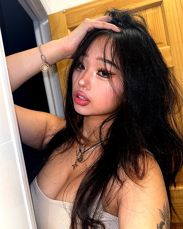 cellow111 instagram image archive image