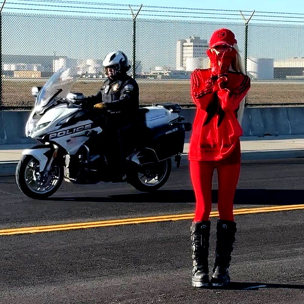 ch111oe instagram image archive image
