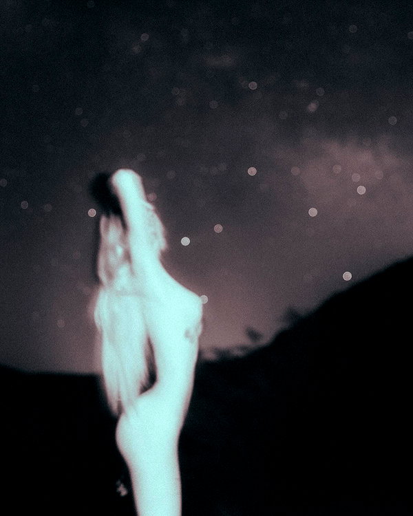 ch111oe instagram image archive image