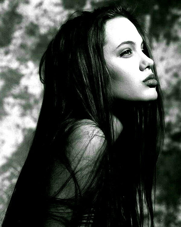 chica.niebla instagram image archive image