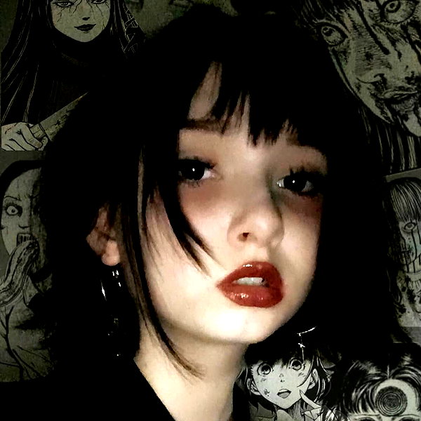 chica.niebla instagram image archive image