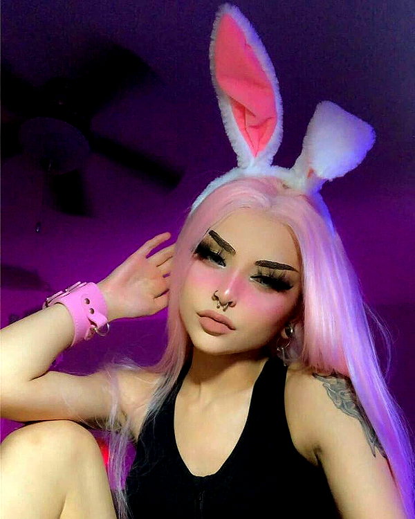 chica.niebla instagram image archive image