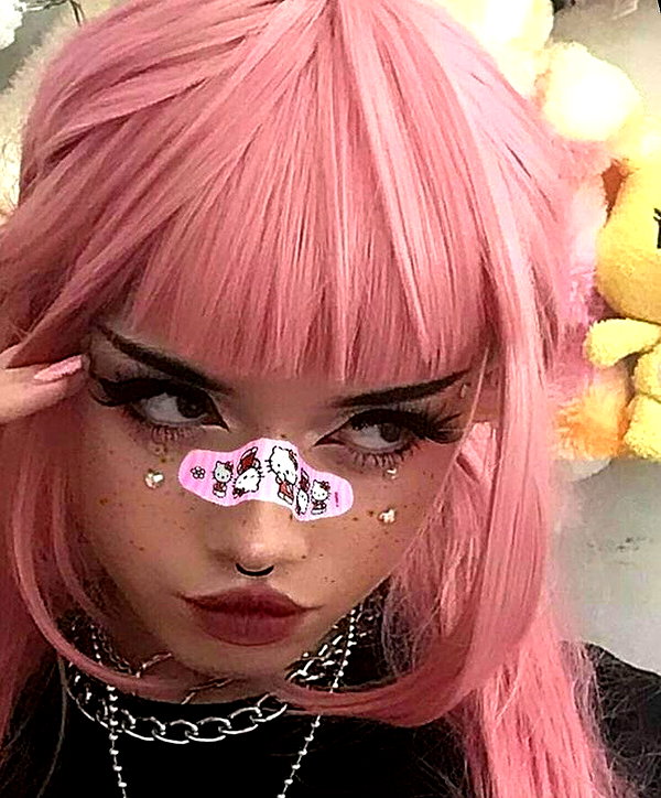 chica.niebla instagram image archive image