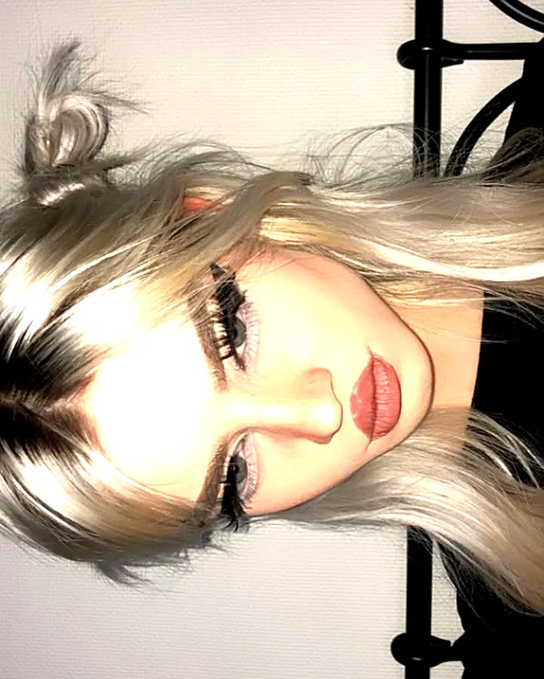 chica.niebla instagram image archive image