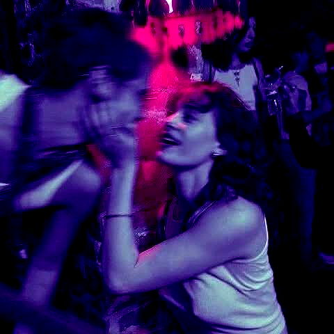 chica.niebla instagram image archive image