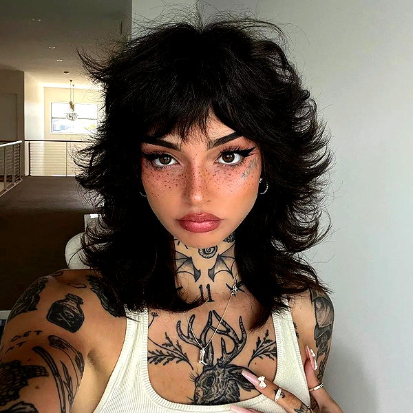 chica.niebla instagram image archive image