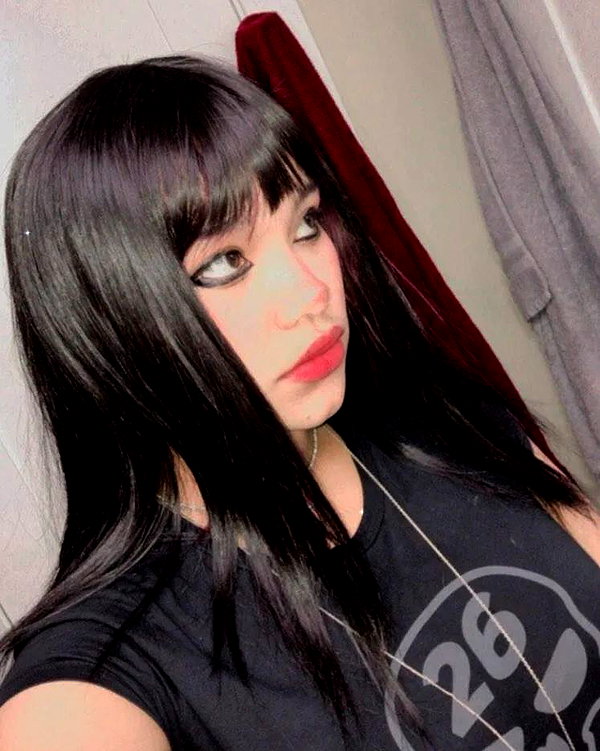 chica.niebla instagram image archive image