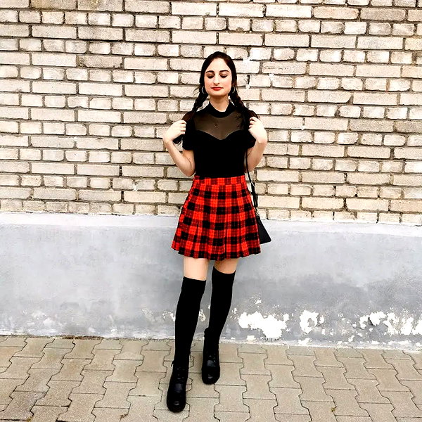 chica.niebla instagram image archive image