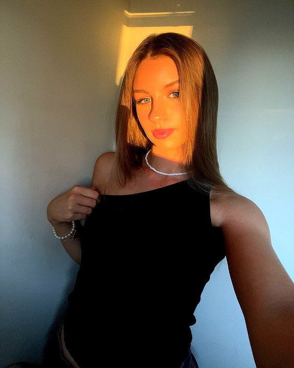 chloe.bellaa instagram image archive image