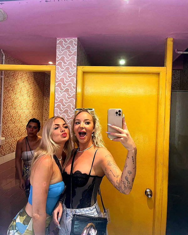 clairegallash instagram image archive image