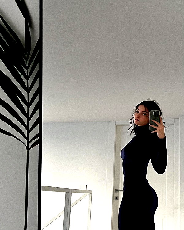 corinnemazzoli instagram image archive image