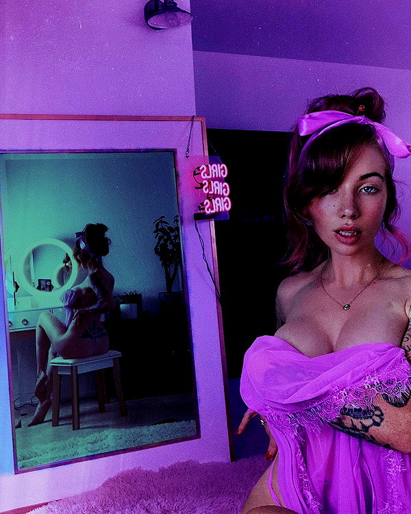 cosmickitty143 instagram image archive image