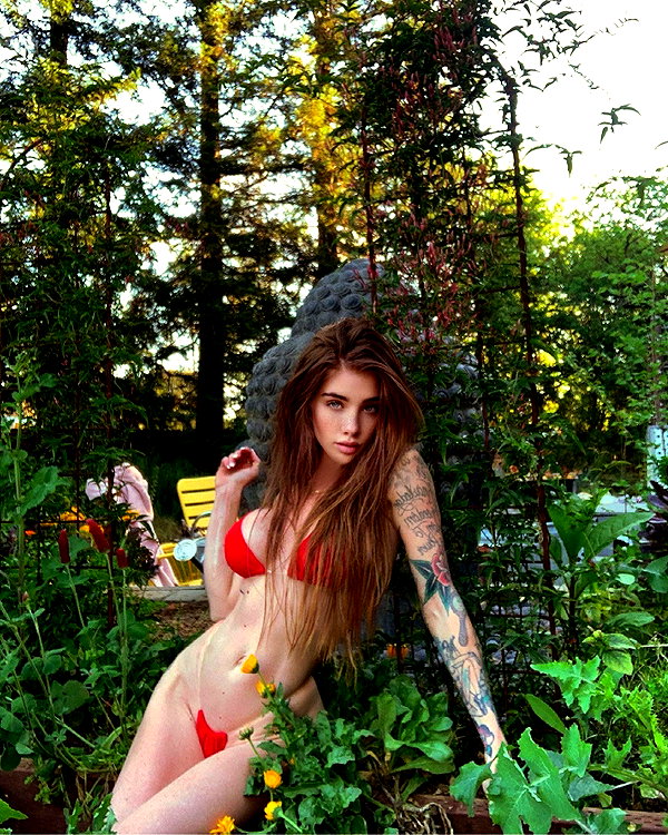 cosmickitty143 instagram image archive image