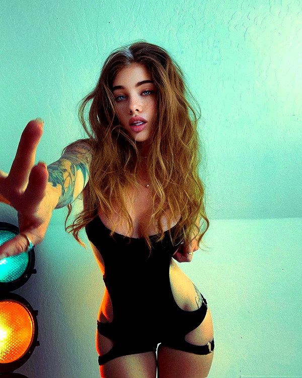 cosmickitty143 instagram image archive image