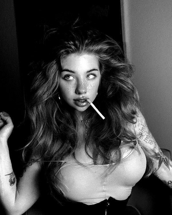 cosmickitty143 instagram image archive image