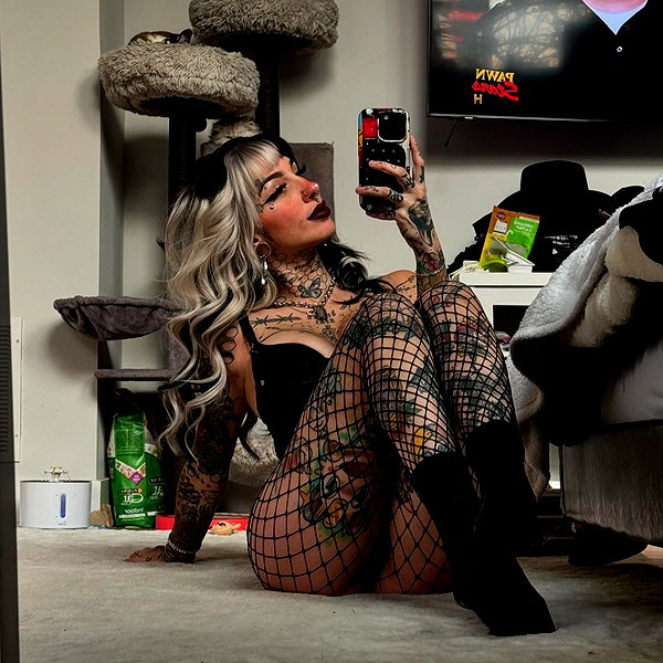 cruellamorgan instagram image archive image