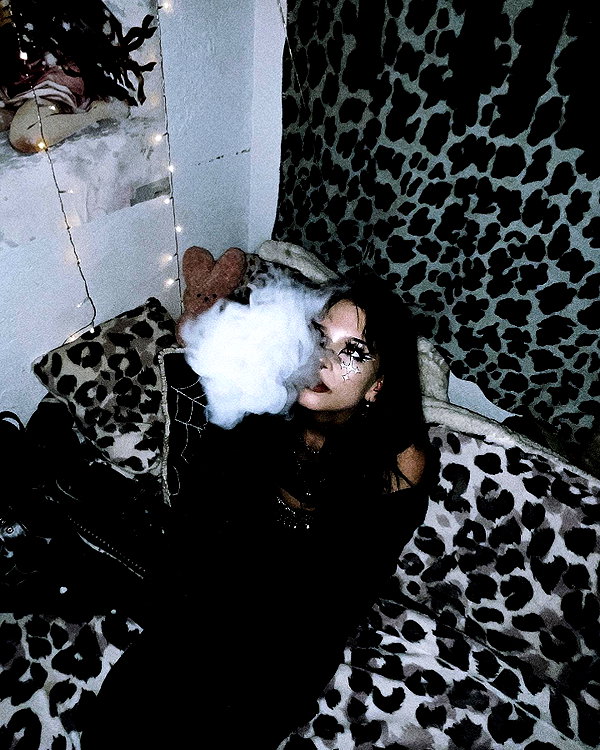 cry.4.mee instagram image archive image