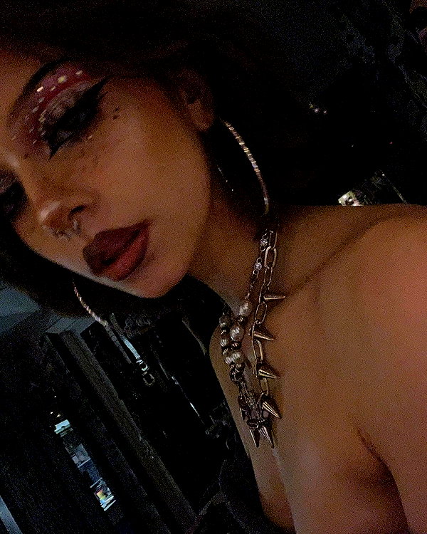 cry.4.mee instagram image archive image