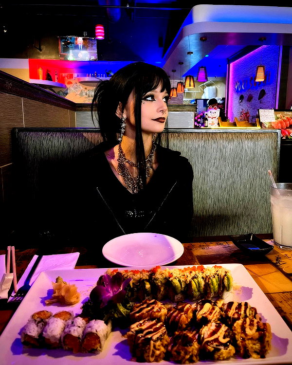 cry.4.mee instagram image archive image