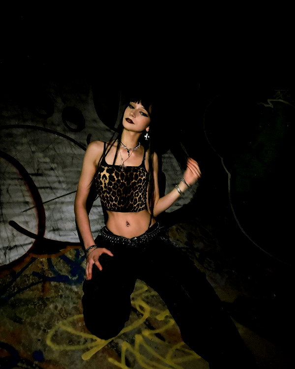 cry.4.mee instagram image archive image