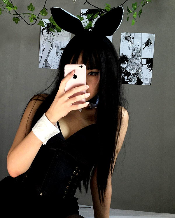 cyberkitty_____ instagram image archive image