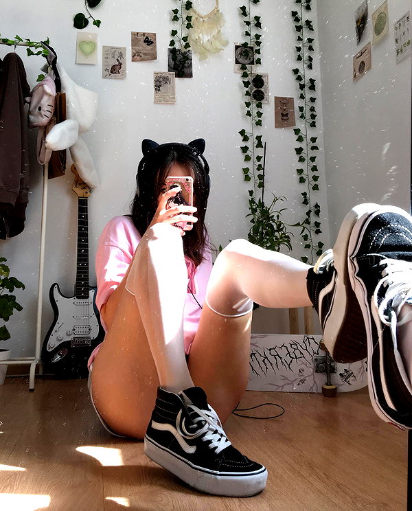 cyberkitty_____ instagram image archive image