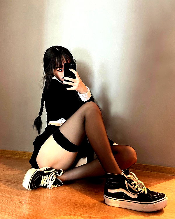 cyberkitty_____ instagram image archive image