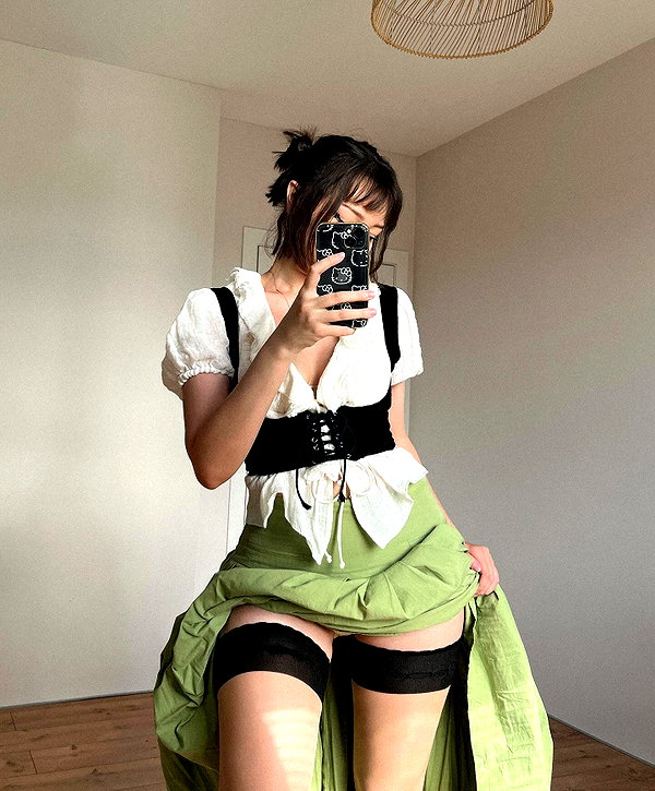 cyberkitty_____ instagram image archive image