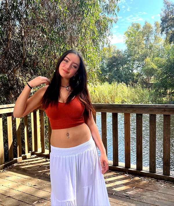dafna_moshe_ dafna_moshe_ archive image
