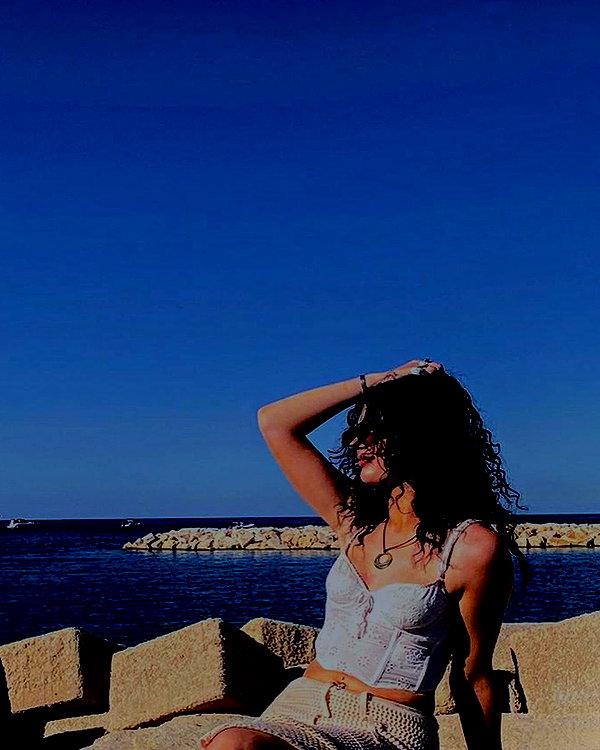 daisystorey_x daisystorey_x archive image
