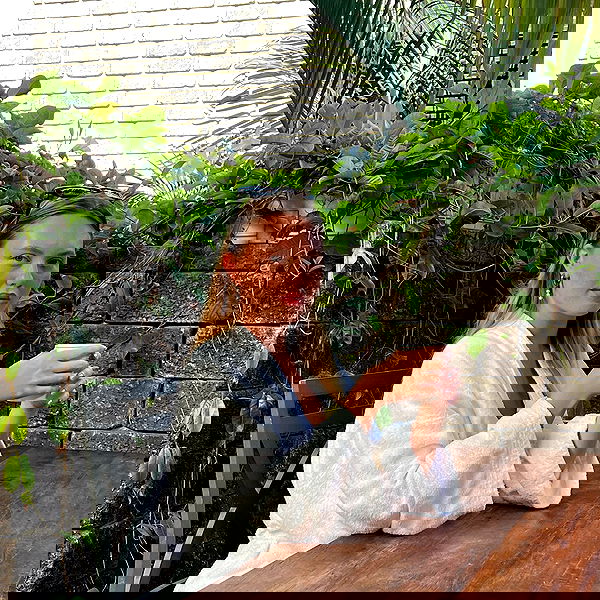 dana_ratushany image ~ Altpins